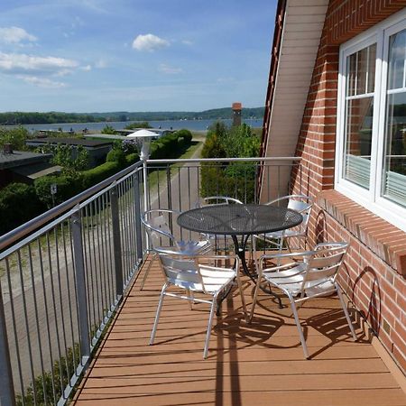 Haus Am Deich Feriendomizil Mit Balkon Apartamento Baabe Exterior foto