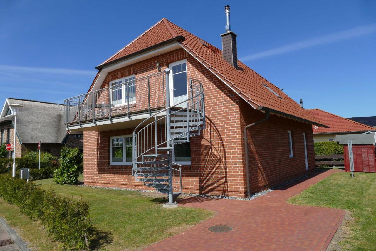 Haus Am Deich Feriendomizil Mit Balkon Apartamento Baabe Exterior foto